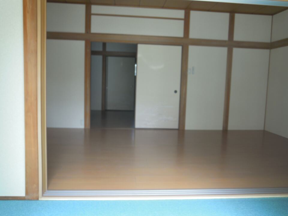 お寺内住居